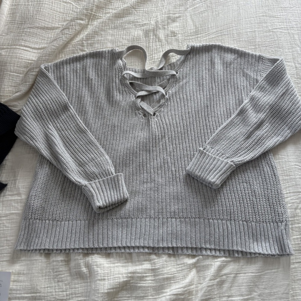 American Eagle Sweater Lace Up Back Shaker Knit Gray Cotton Pullover Cozy L